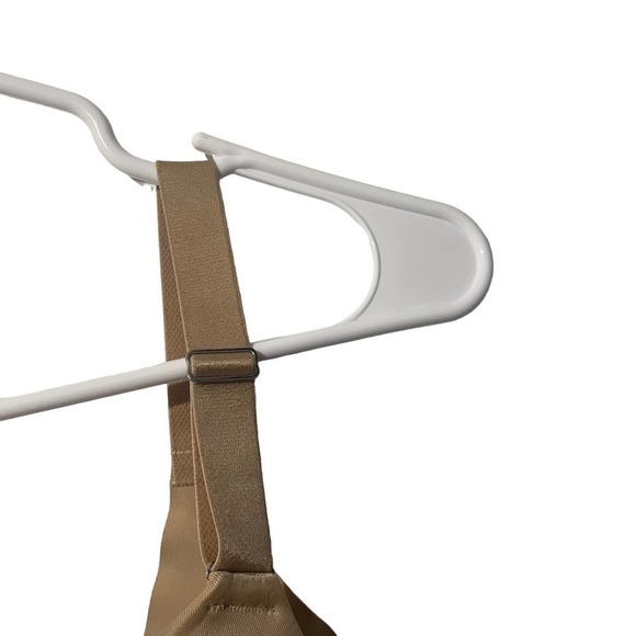 Soma Vanishing Back Smoothing Seamless Underwire Nude Bra - Picture 4 of 10